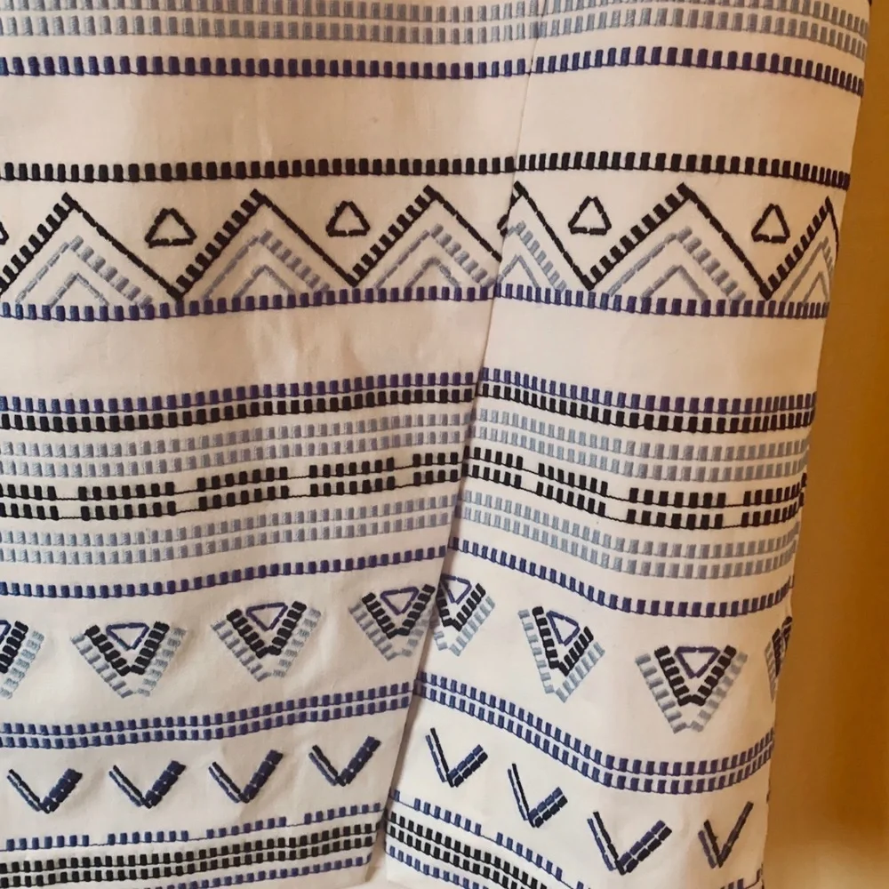 WHBM Embroidered Pencil Skirt